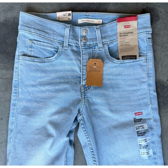 NWT Womens Sz 27x30 Levis 311 Shaping Skinny Light Wash Blue Jeans Denim - Picture 2 of 9